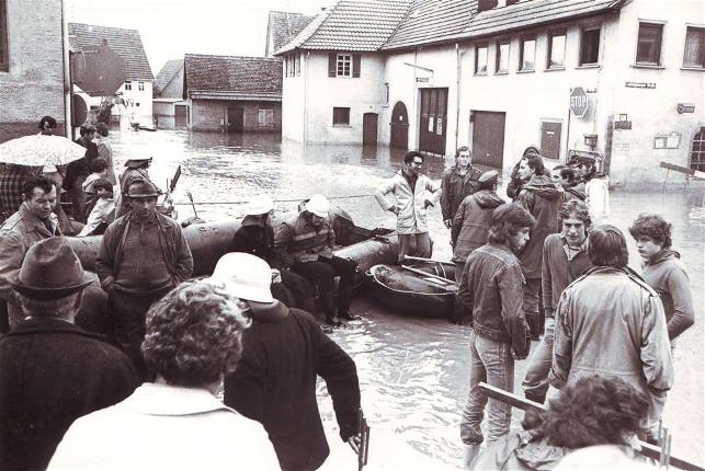 Jahrhunderthochwasser, Mai 1978 - am alten Rathaus/ Kelter